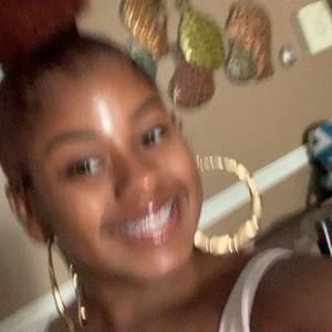 Meet your Posher, Jada